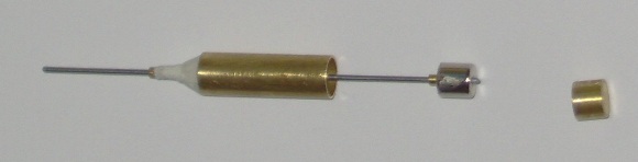 Air-core movement insides with short rotor